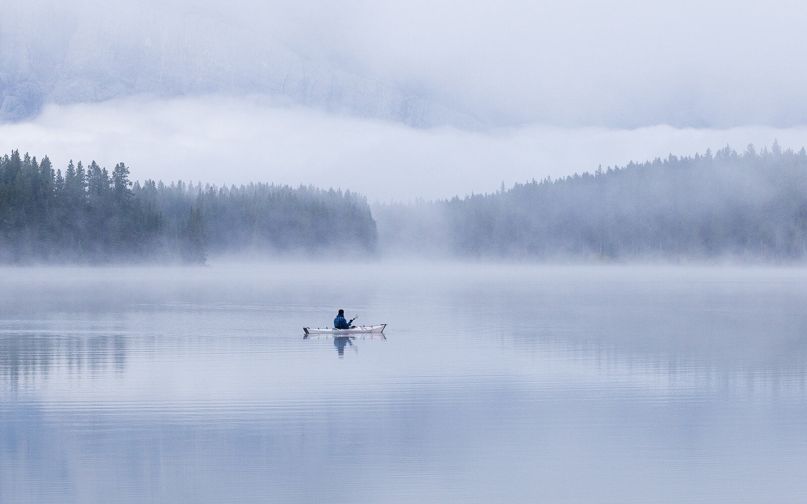 Oru Kayak on misty lake